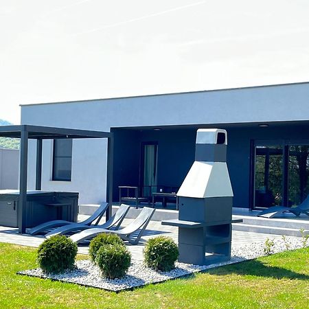 K Relax Place, Varazdinske Toplice, Modern Home With Sauna, Jacuzzi, Wifi エクステリア 写真