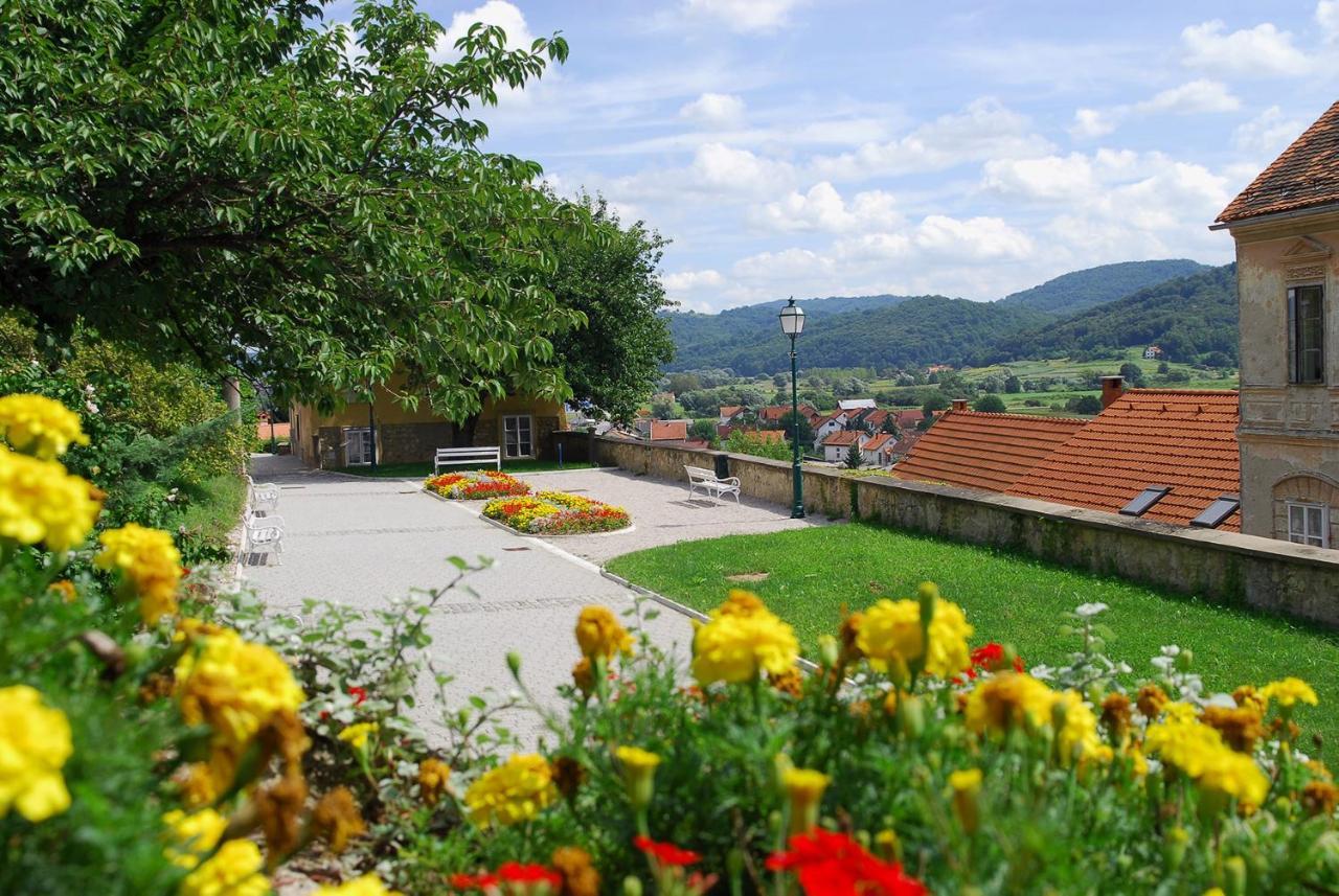 K Relax Place, Varazdinske Toplice, Modern Home With Sauna, Jacuzzi, Wifi エクステリア 写真